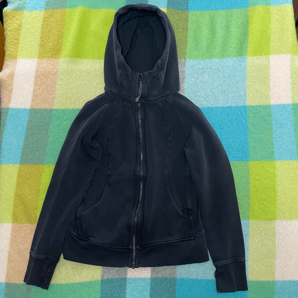 Lululemon Mainstay Pullover Hoodie in black